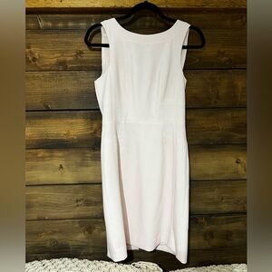 White House Black Market // Light Pink Fitted Dress // Size: 8P